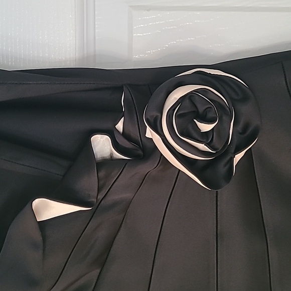 Jax knee-length black evening dress, size 8 - Picture 3 of 8